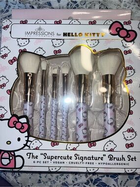 Impressions for hello kitty “supercute signature” brush set